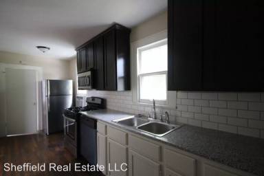 Main picture of 701 Hearn St