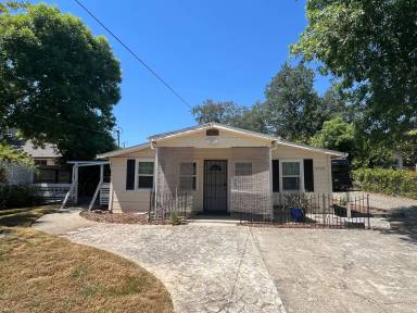 Main picture of 2352 Shasta St