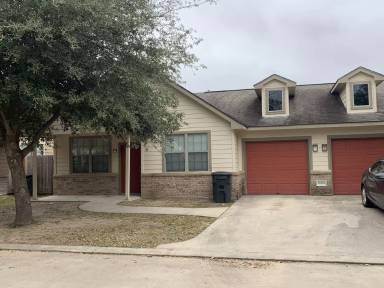 Main picture of 21435 W. Wallis Dr. - B