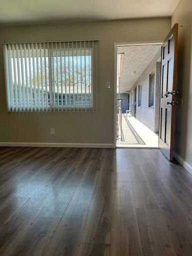 Main picture of 3904 Gibraltar Ave