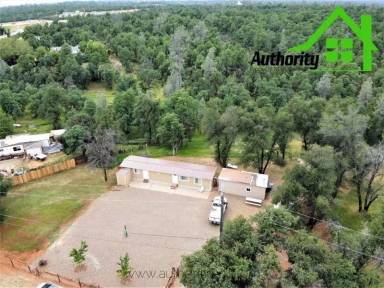 Main picture of 12600 Akrich St