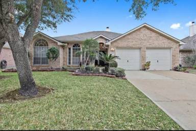 Main picture of 3218 Crimson Coast Dr