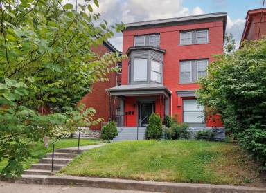 Main picture of 1379 S Brook St