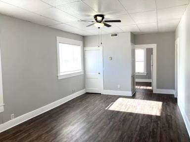 Main picture of 1201 7th Ave