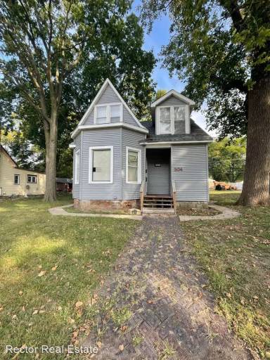 Main picture of 304 W Eureka St