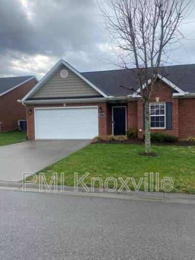 Main picture of 8106 Gatekeeper Way