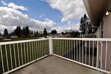 Main picture of 615 W Hayden Ave