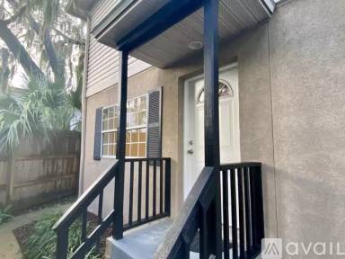 Main picture of 48 Grant St