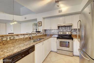 Main picture of 127 Yacht Club Way