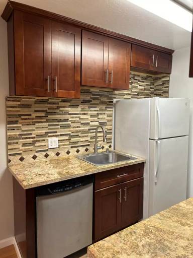 Main picture of 419 Piccadilly Pl