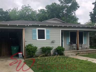 Main picture of 726 N Barton St