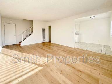 Main picture of 2510 Vanderbilt Ln