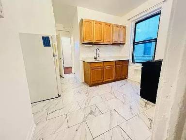 Main picture of 3309 31st Ave