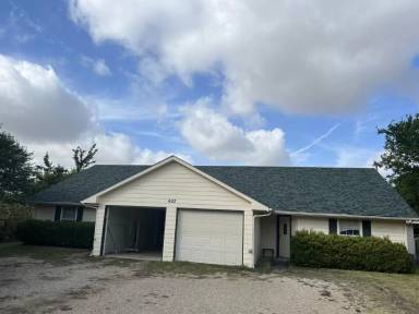 Main picture of 603 East Sandy Lane