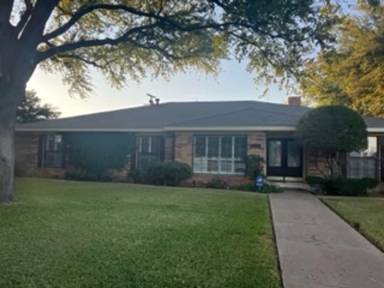 Main picture of 20 Knoll Cir
