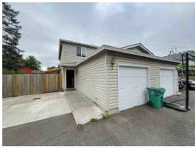 Main picture of 15361 SE Powell Blvd