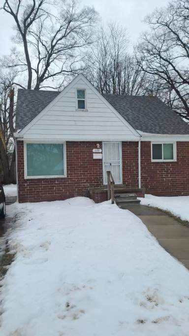 Main picture of 1168 Helen St