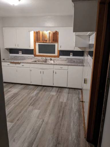 Main picture of 4615 N 49th St