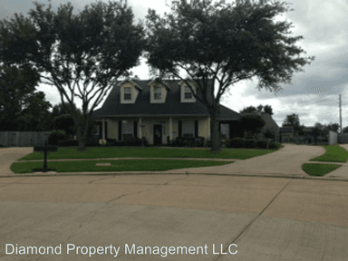 Main picture of 1975 Bayou Bend Dr
