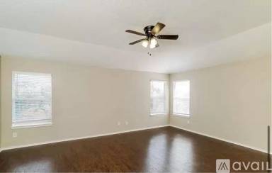Main picture of 10235 Timber Country