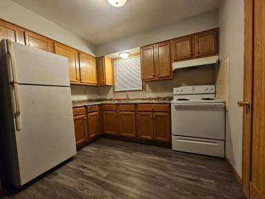 Main picture of 435 1st St N