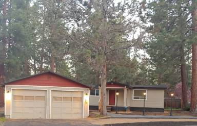 Main picture of 19871 Mahogany St