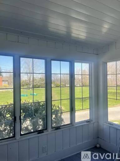 Main picture of 275 Corys Ln