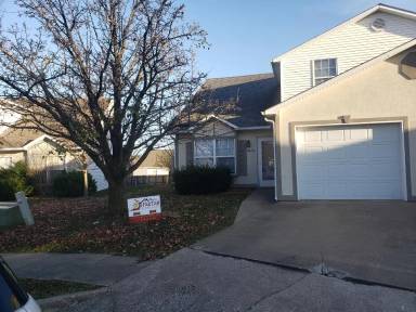 Main picture of 2424 Calder Ct