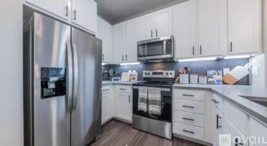 Main picture of 4812 E 7th St