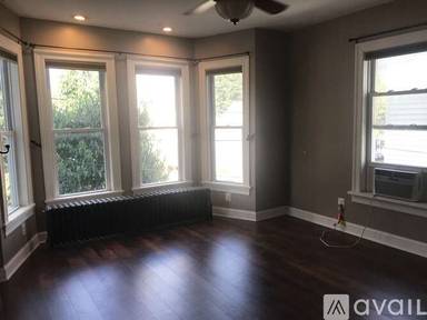 Main picture of 346 Prince St