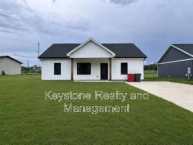 Main picture of 605 Colonette Dr