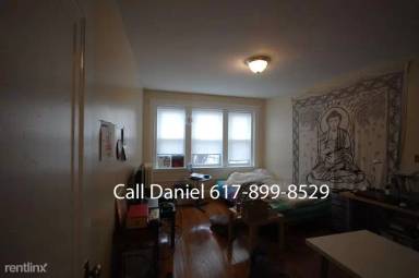 Main picture of 47 Linden St