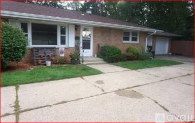 Main picture of 1407 Moore St