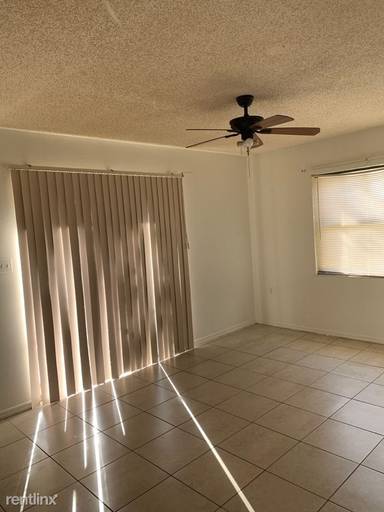 Main picture of 916 Buccaneer Dr