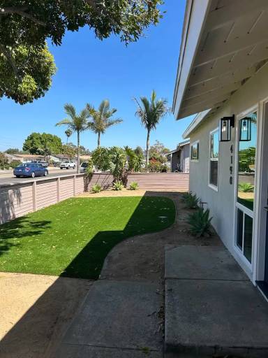 Main picture of 4190 Clairemont Dr