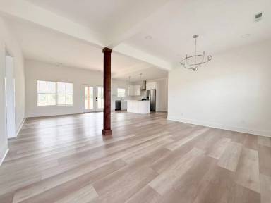 Main picture of 1408 Westbrook Cir