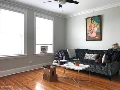 Main picture of 2918 W North Ave