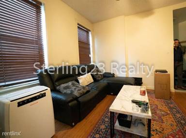 Main picture of 3535 Crescent St