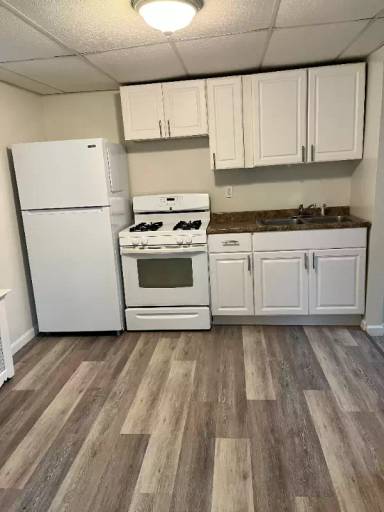 Main picture of 323 Brook St