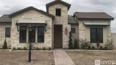 Main picture of 500 Grayson Ave