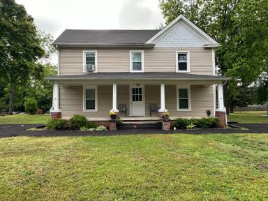 Main picture of 511 Cummings St