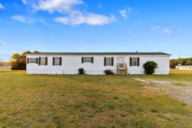Main picture of 206 Little Dove Rd