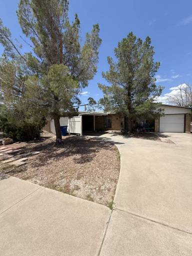 Main picture of 6828 Escondido Dr