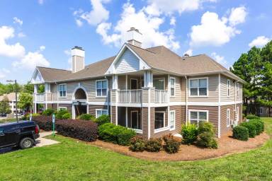 Main picture of Mallard Creek Apartments