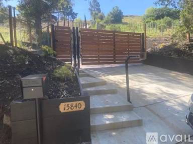 Main picture of 15840 Shady Ln