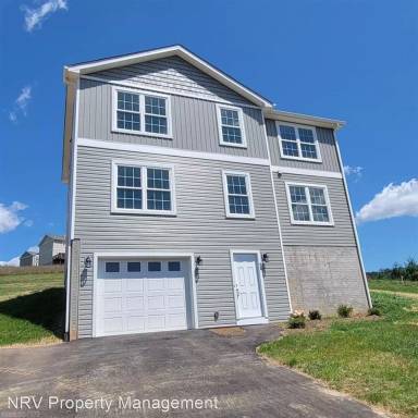 Main picture of 184 Redwood Dr