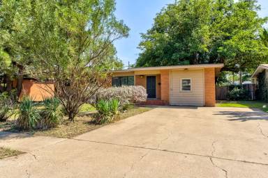 Main picture of 4203 39th St