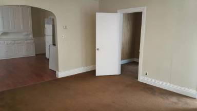 Main picture of 188 Weimar St