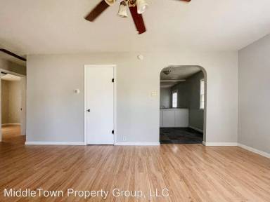 Main picture of 2505 E 13th St