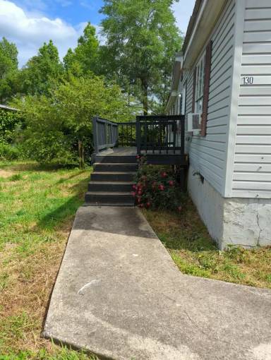 Main picture of 130 Wendy Leigh Cir